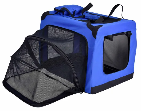 Collapsible soft sided dog crate with expandable accordion design and removable Sherpa pads